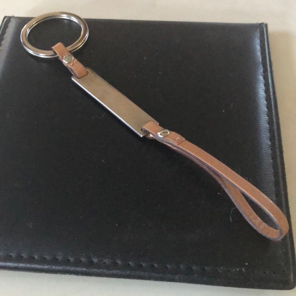 Prada Keyring - Picture 5 of 6